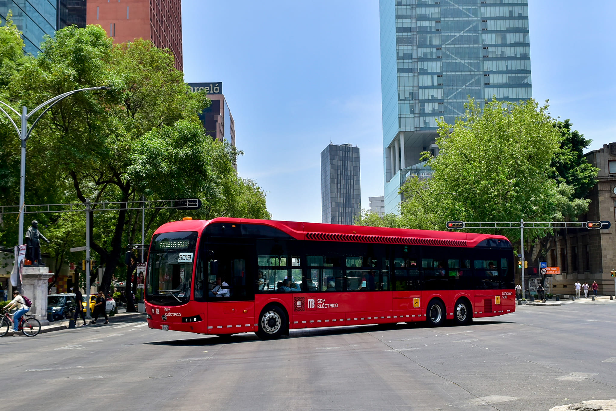 Nuevas líneas del Metrobús y más mejoras de movilidad que tendrá la CDMX