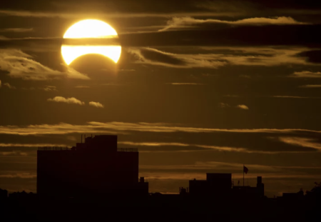 Eclipse solar de abril: el fenómeno astronómico más esperado del mes