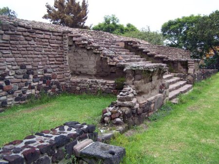 El Conde es una zona arqueológica declarada monumento histórico en Naucalpan