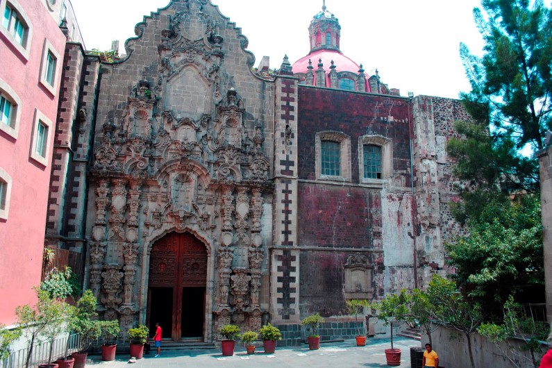 La historia de San Francisco, el convento de conventos