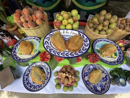 La Feria Internacional del chile en nogada, un evento con lo mejor de la gastronomía colonial