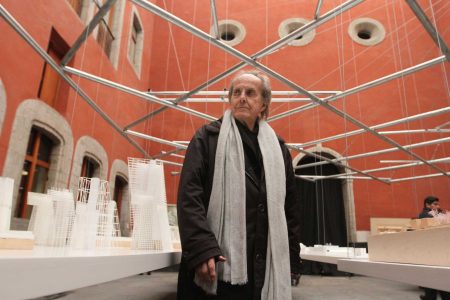 La última pieza de Teodoro González de León está en el Museo Tamayo