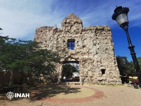 INAH trabaja en la conservación de “La Ruina” una hermosa iglesia del siglo XVIII