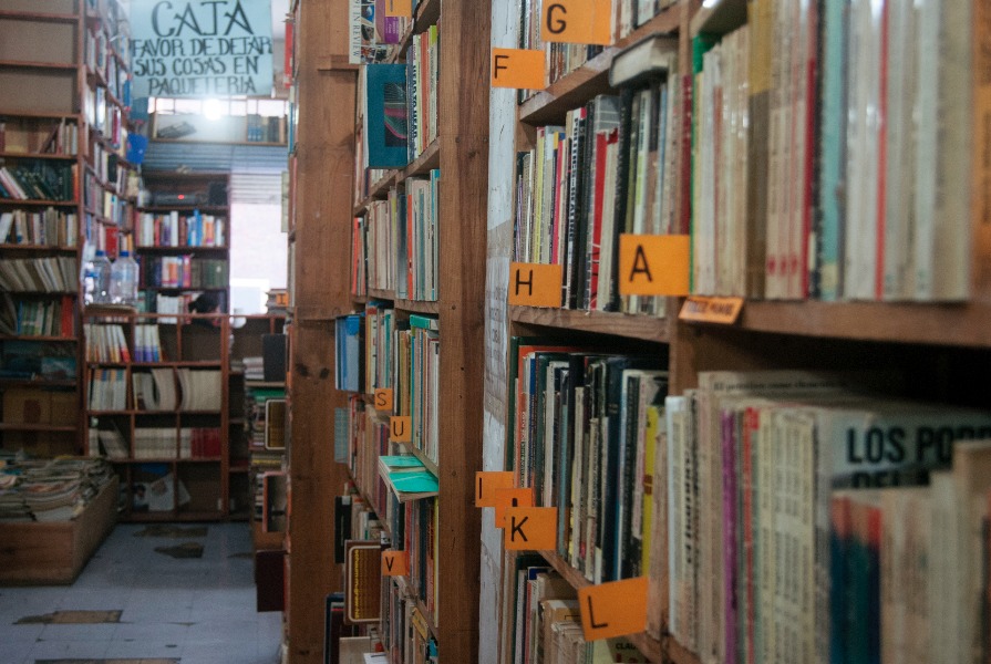 3 circuitos de librerías que estimularán a cualquier lector