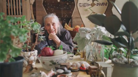 Luchita Hurtado: toda una vida dedicada al arte en el anonimato