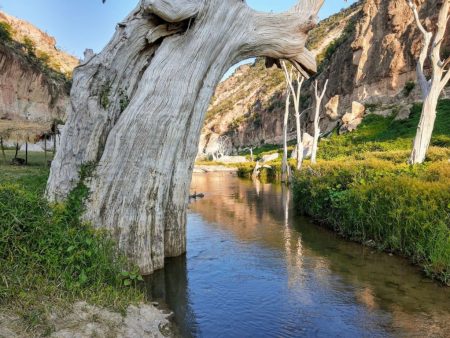 Xhidí es un destino natural, exuberante y poco visitado en Querétaro