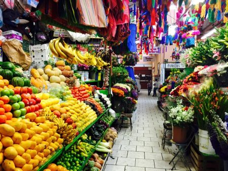 Los mercados que representan nuestra identidad, gastronomía y cultura