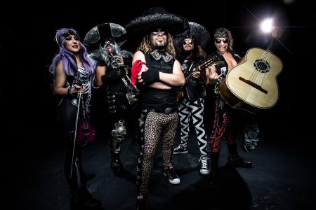 Metalachi: la peculiar banda que mezcla heavy metal con mariachi