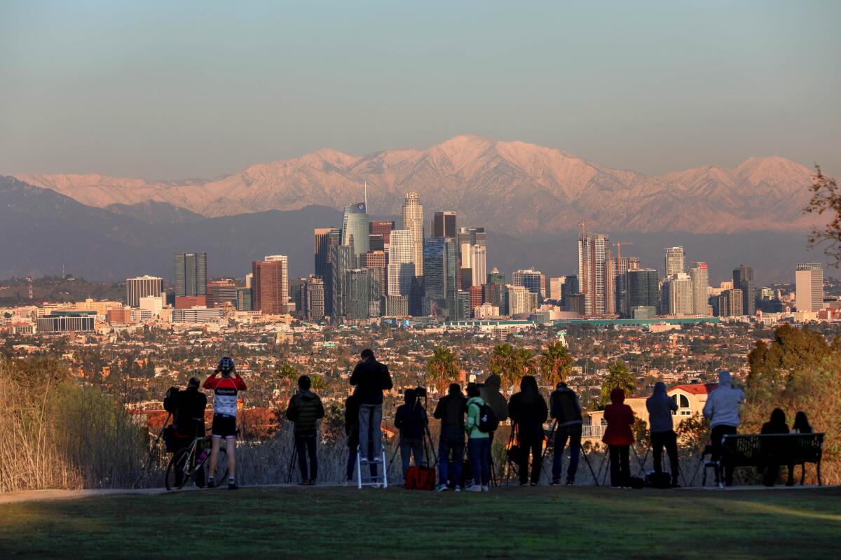  ¿Cómo llegaron los primeros mexicanos a Los Ángeles?