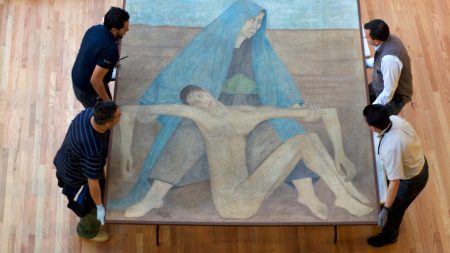 El mural que evoca piedad en las paredes de la prisión de Lecumberri