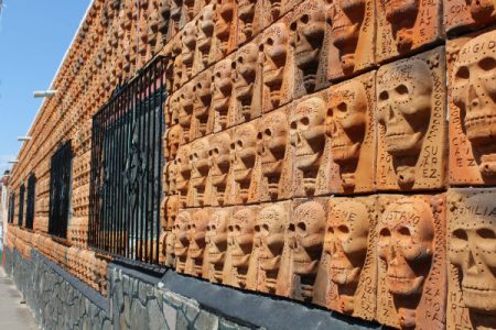 Este artista de Ajijic hizo una ofrenda permanente con un increíble mural