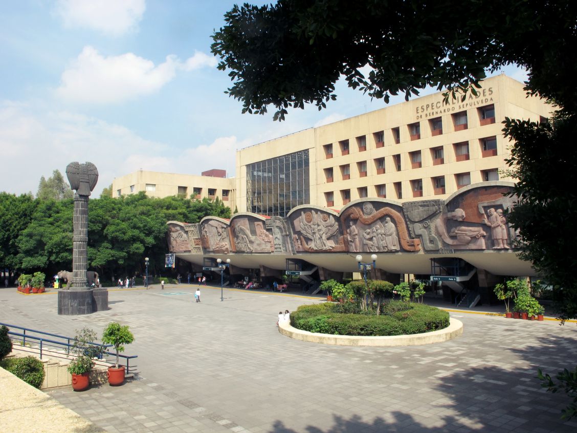 La historia de la medicina en los impresionantes murales del IMSS (FOTOS)