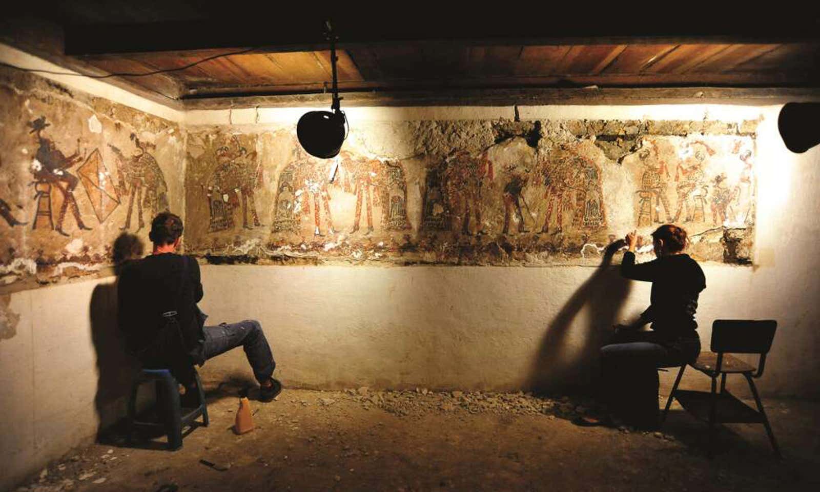 Estos murales mayas del siglo XVI se encontraron bajo el yeso de las paredes de una casa