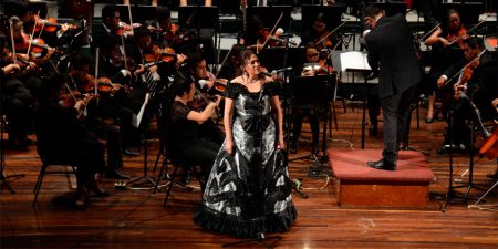 La soprano Olivia Gorra celebrará 30 años de carrera en Bellas Artes