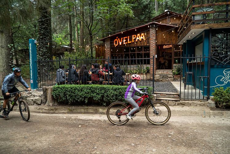 Óvelpaa: el acogedor café escondido en medio del bosque para ciclistas