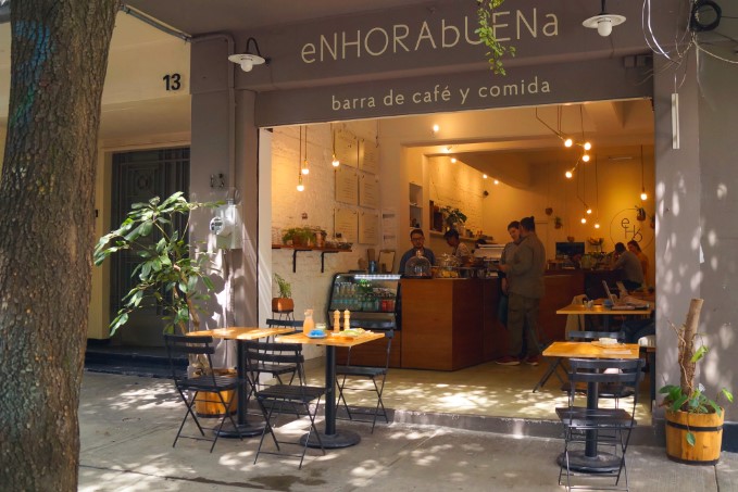 Enhorabuena, un pequeño café con un gran espíritu