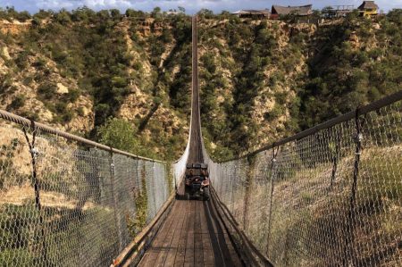 El puente colgante de madera más largo de América está en Los Cabos