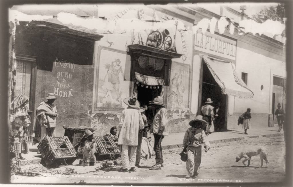 11 fotos antiguas de pulquerías de la Ciudad de México (FOTOS)