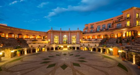 Quinta Real de Zacatecas es un espacio histórico con un ambiente lujoso