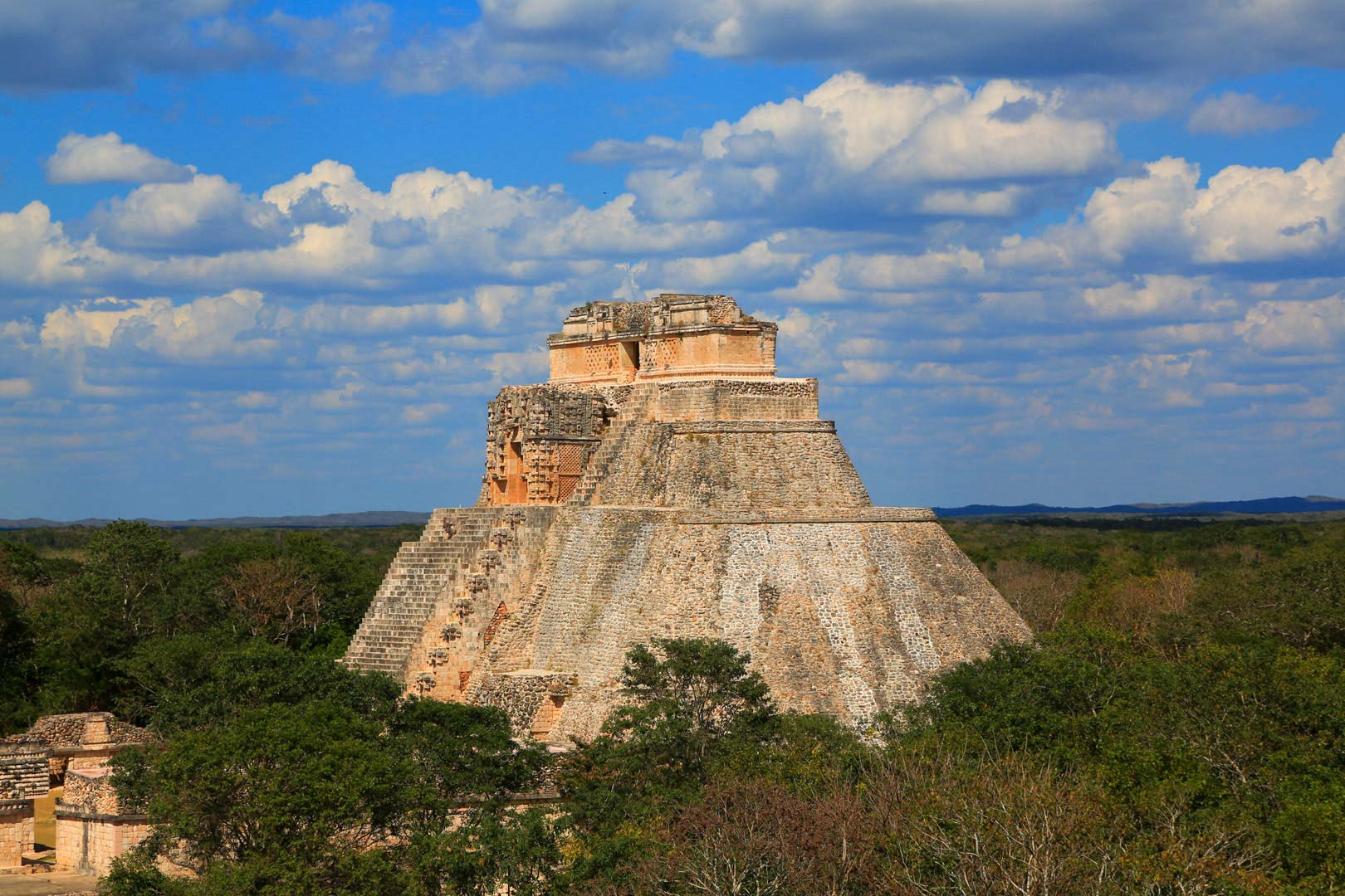 Ruta Puuc: 5 majestuosos rincones para conocer la cultura y ruinas mayas