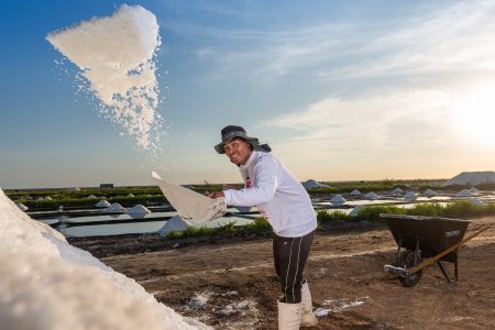 Sal de Cuyutlán: conoce todo sobre el oro blanco y su ruta turística en Colima