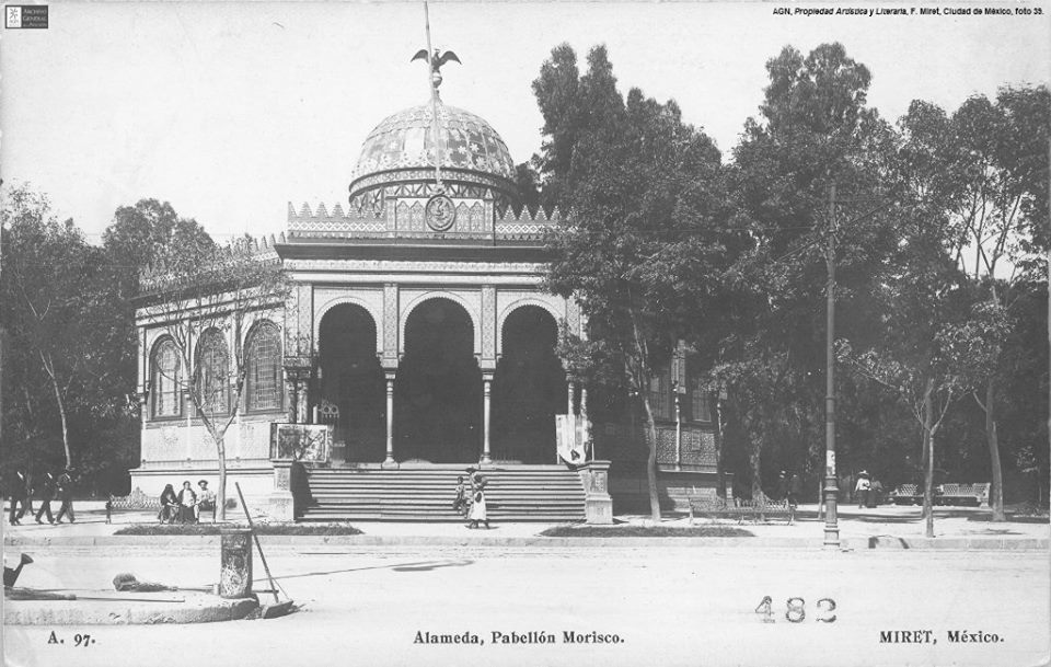 Nostalgia Urbana: postales del antiguo barrio de Santa María la Ribera