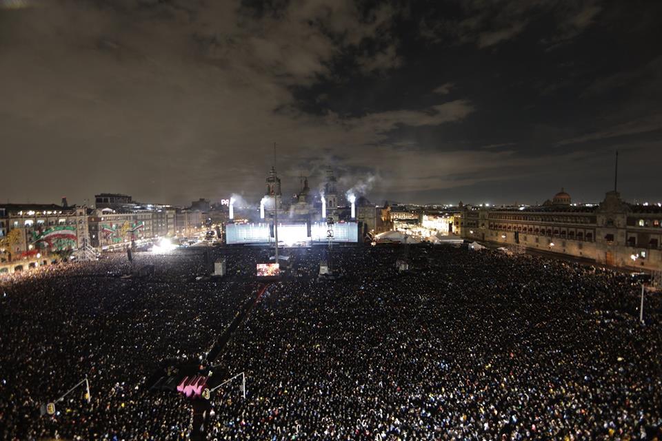 Increíbles fotografías del concierto de Roger Waters en el Zócalo (cortesía de Santiago Arau)