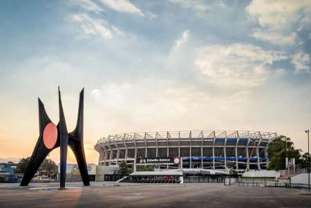 50 años de El Sol Rojo, la icónica escultura del Estadio Azteca