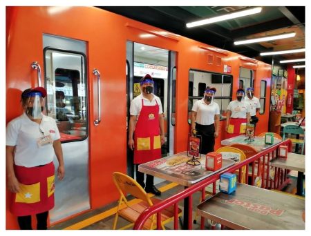 Tacos en el Metro es una experiencia inusual para pedirlos con todo