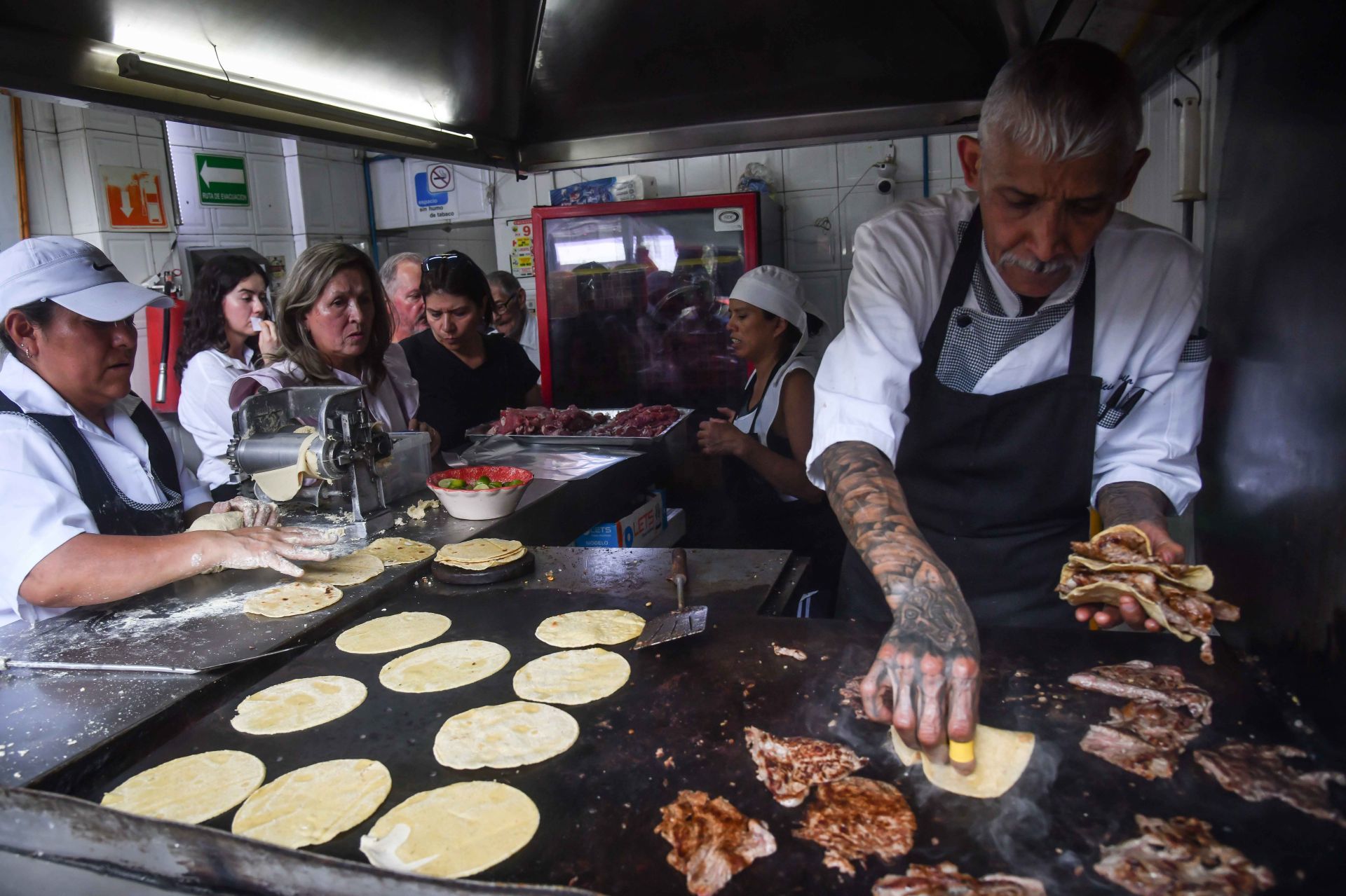 El Califa de León: el debate alrededor de la única taquería con una estrella Michelin