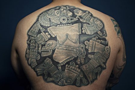 El tatuaje mexicano es una forma de re construir nuestra identidad cultural y corporal