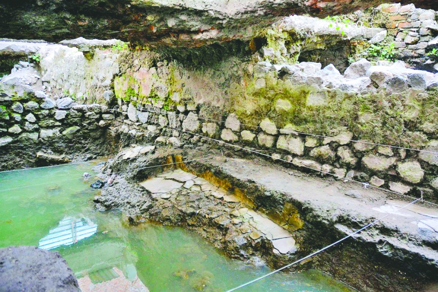 El temazcal descubierto en la Merced es una reliquia prehispánica