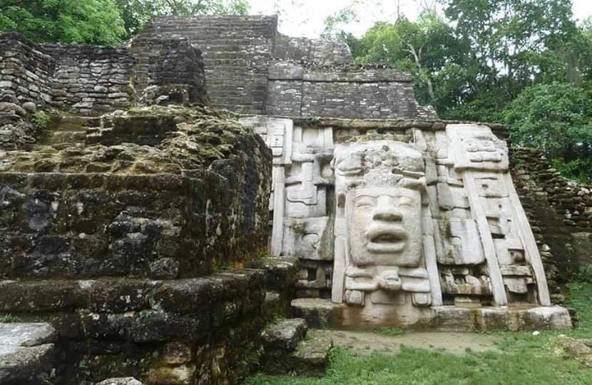 El Templo de los Mascarones es uno de los destinos más místicos de México