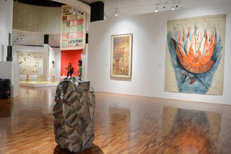 Toda sangre, la exposición con la colección Ashida Cueto en el Museo de Arte Moderno