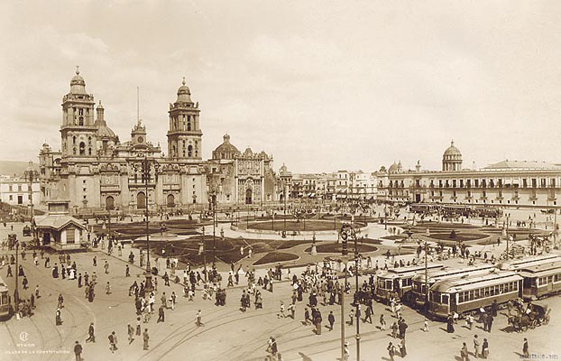 Un acervo fotográfico de la evolución del transporte público en la ciudad