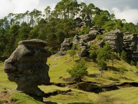 El Valle de las Piedras Encimadas, un impactante conjunto escultórico natural