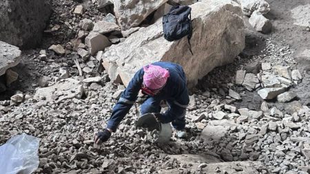 Milenarios restos humanos son hallados en la cueva La Morita II 