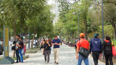 Internet para todos: las calles de CDMX tendrán wifi gratis