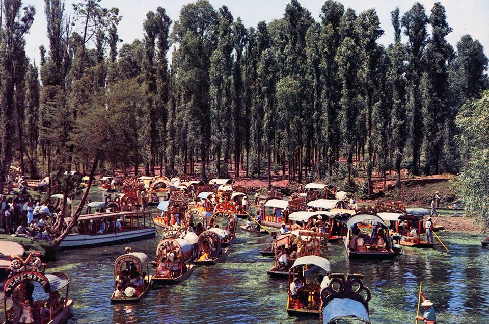 Nostalgia Urbana: postales del antiguo barrio de Xochimilco