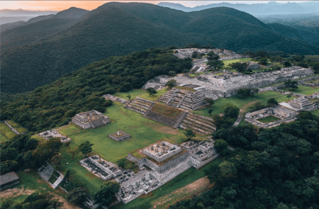 Xochicalco, lugar de la casa de las flores, Patrimonio de la Humanidad