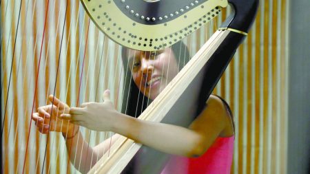 Eréndira Morales, la joven arpista mexicana que brillará en el Carnegie Hall