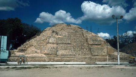 Acanceh, la preciosa zona arqueológica  inadvertida de Mérida