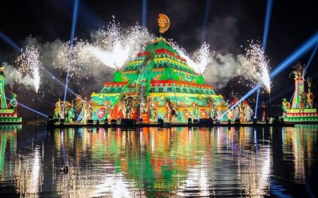 Llega el Festival de la Luz y de la Vida de Día de Muertos con una ofrenda de miles de luces