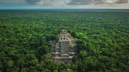 Descubren ciudad maya con más de 6 mil edificios, casi imposible de investigar en su totalidad