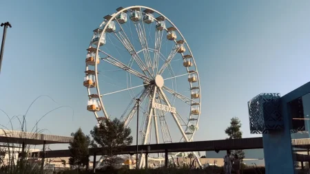 Así es la hermosa rueda de la fortuna en Metepec, Estado de México