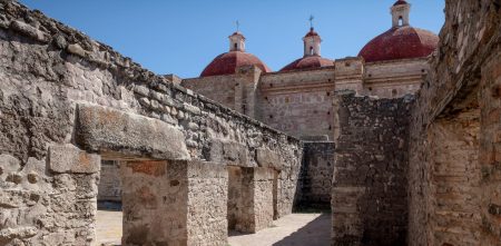 Túneles subterráneos en Oaxaca, la entrada al mítico inframundo zapoteca