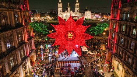 Zócalo de CDMX: luces, color y Verbena Navideña 2024 para toda la familia