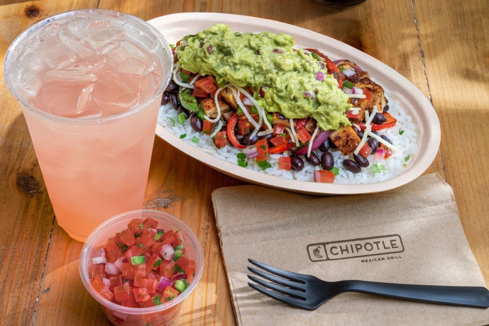 Alsea firma acuerdo con Chipotle para abrir restaurantes en México