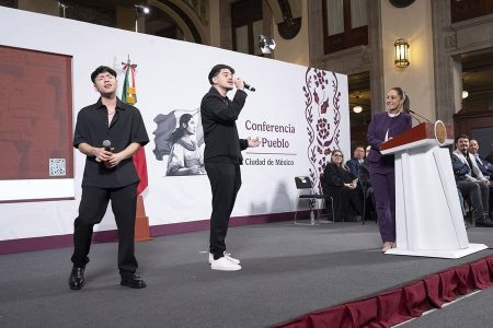 Corridos con alma y no con armas: la convocatoria "México canta por la Paz"