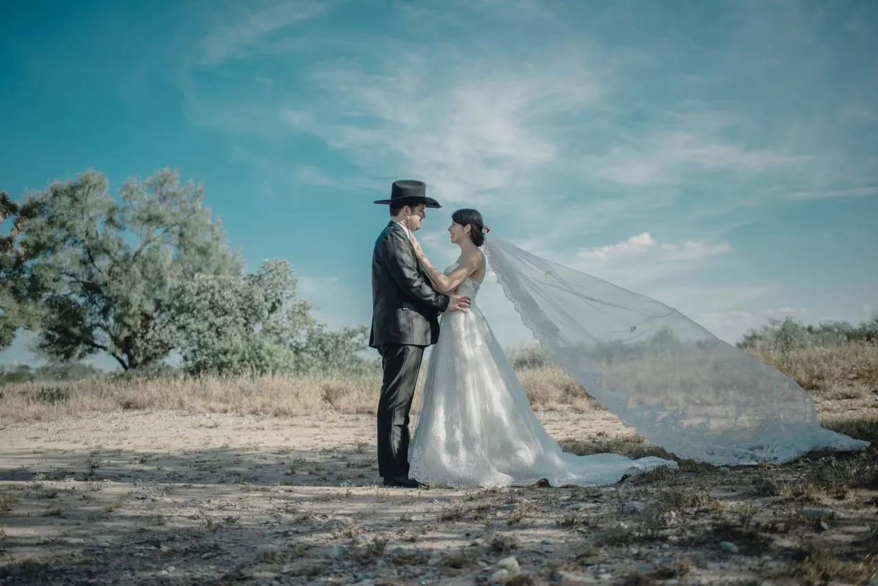 Proponen matrimonio temporal en México; podría durar hasta 5 años